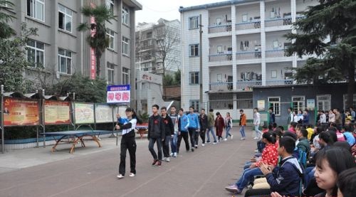 綿陽市第三中學(xué)校園風(fēng)采