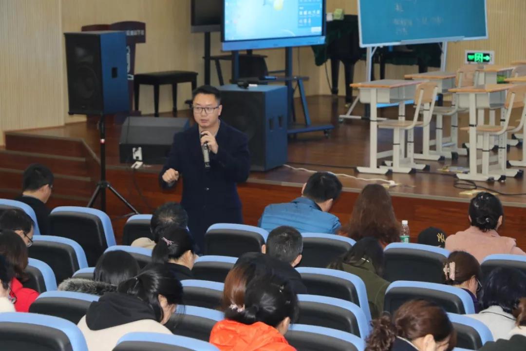 成都教科院附屬學(xué)校成都市初中語文研討活動(dòng)