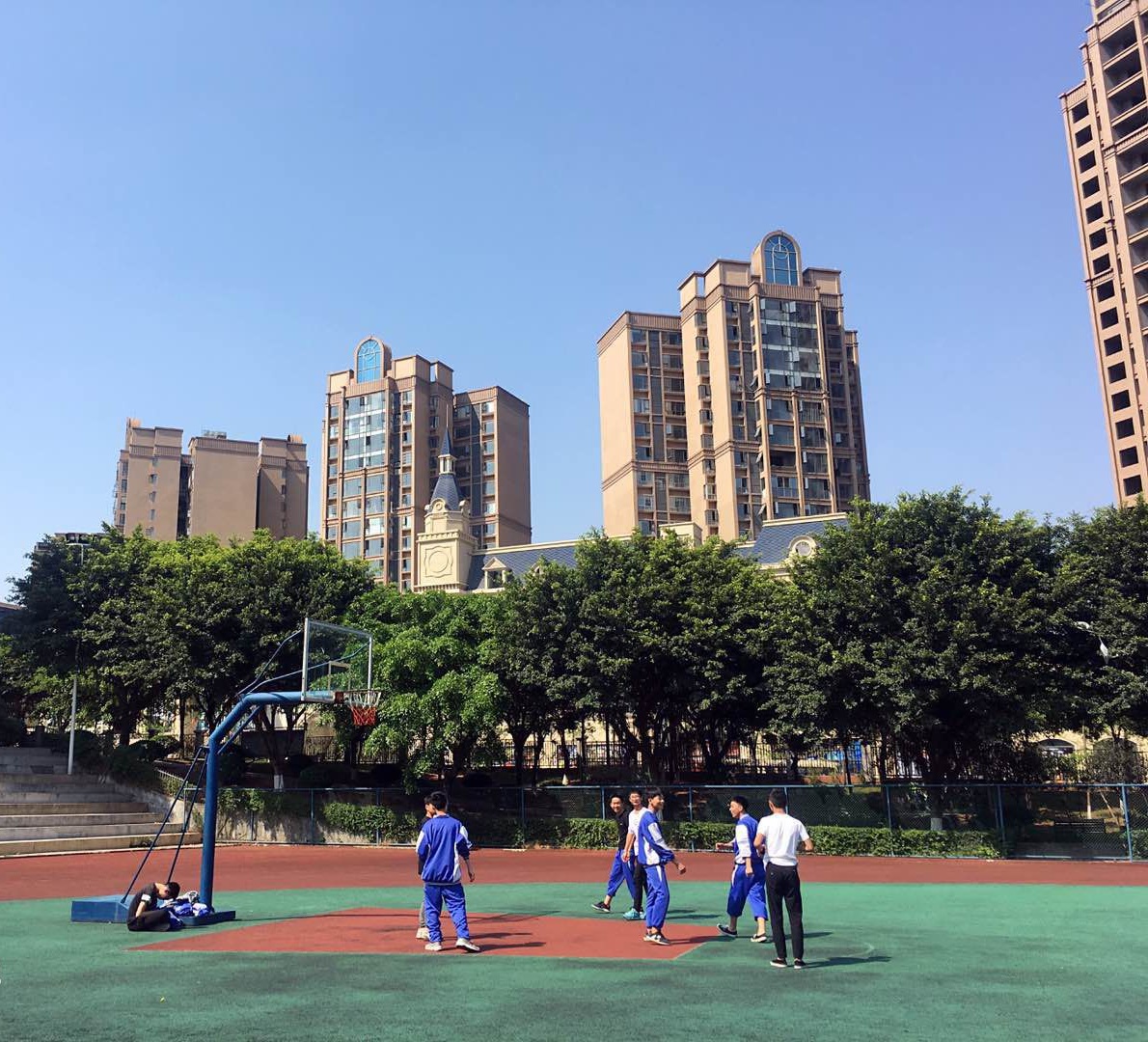 仁壽華達高中有什么辦學優(yōu)勢？