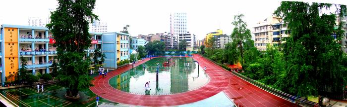 成都石室聯(lián)合中學地理位置在哪兒？