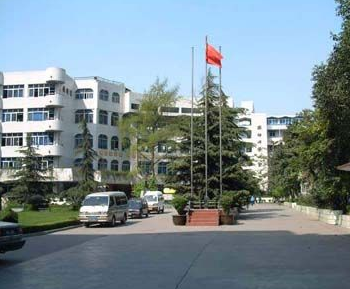 成都市鹽道街中學(xué)怎么樣？