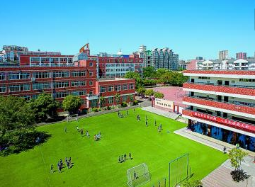 成都石室雙楠實(shí)驗(yàn)學(xué)校地理位置在哪兒？
