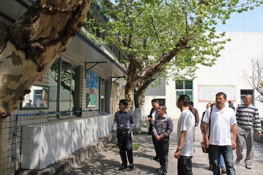 華潤高級中學(xué)地址在哪里？