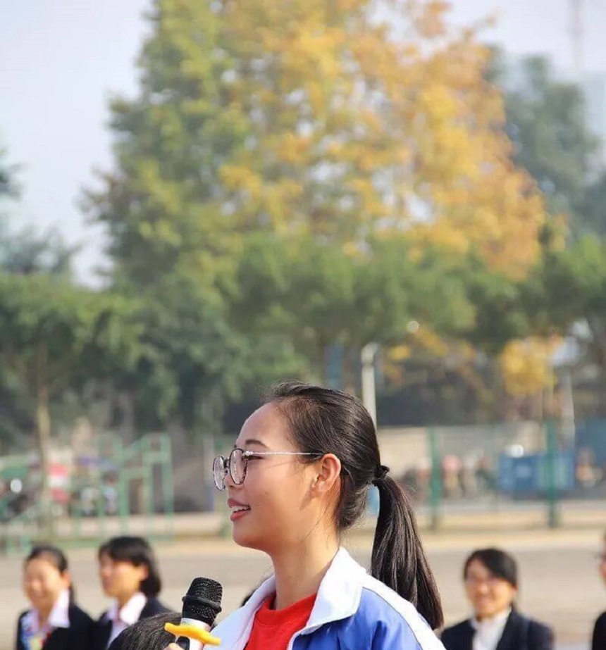 資陽(yáng)外國(guó)語(yǔ)學(xué)校怎么樣、好不好？
