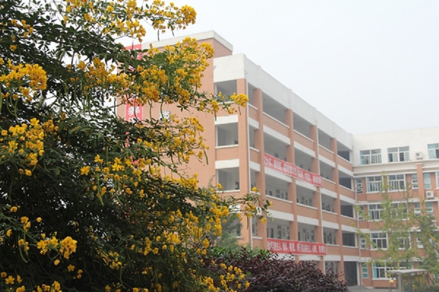 綿陽南山中學(xué)實(shí)驗(yàn)學(xué)校校園環(huán)境怎么樣？