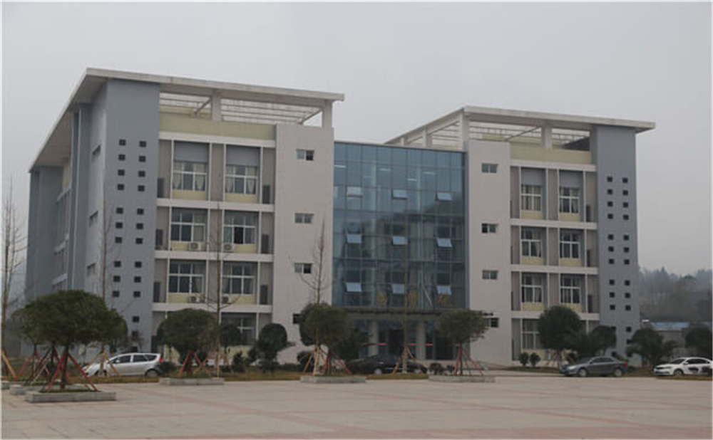 巴中市第五中學(xué)學(xué)校環(huán)境怎么樣？