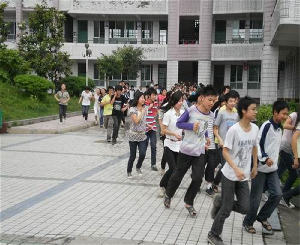 渠縣涌興中學(xué)2020年招生簡(jiǎn)章在哪兒看？