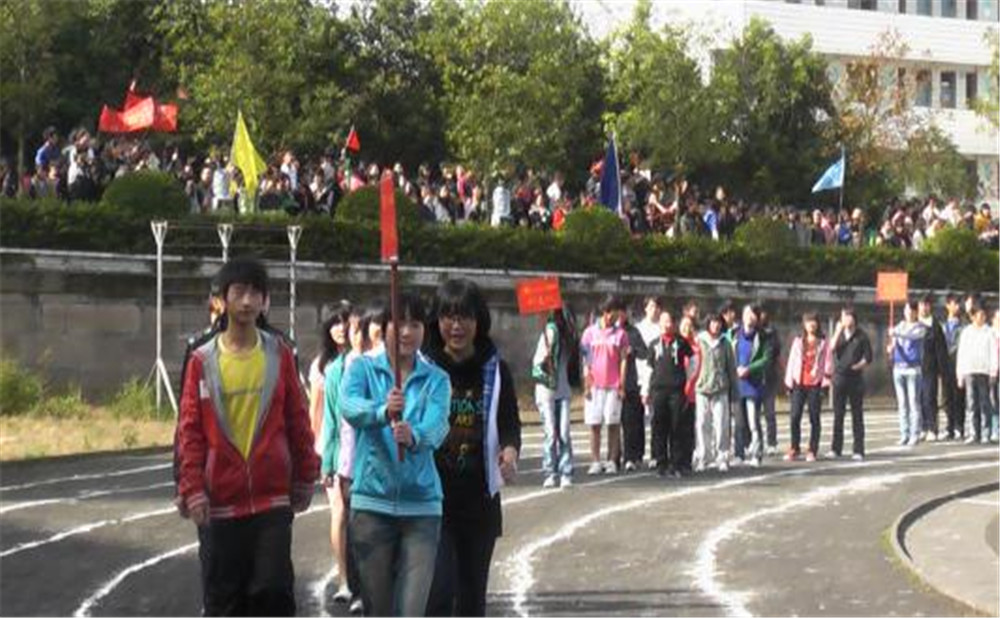廣安第三中學(xué)2020年的錄取分?jǐn)?shù)是多少？