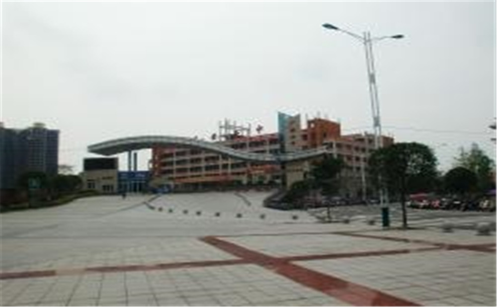 廣安第三中學(xué)的詳細(xì)地址在什么地方？