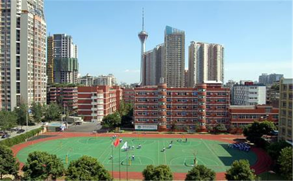 北師大成都實(shí)驗(yàn)中學(xué)的高中怎么樣？