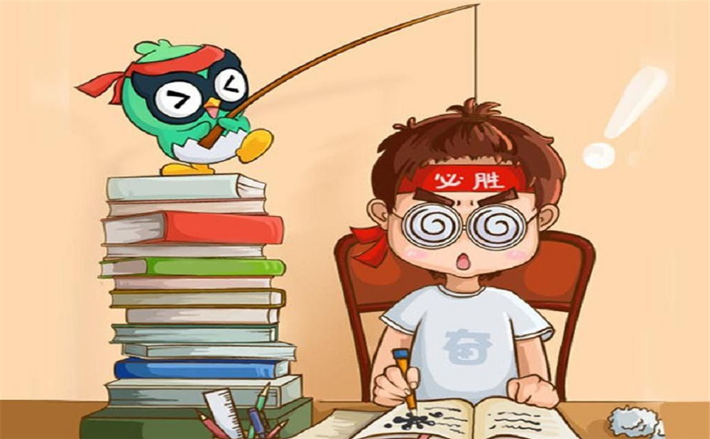 成都經(jīng)濟技術(shù)開發(fā)區(qū)實驗中學每年的學費是多少？