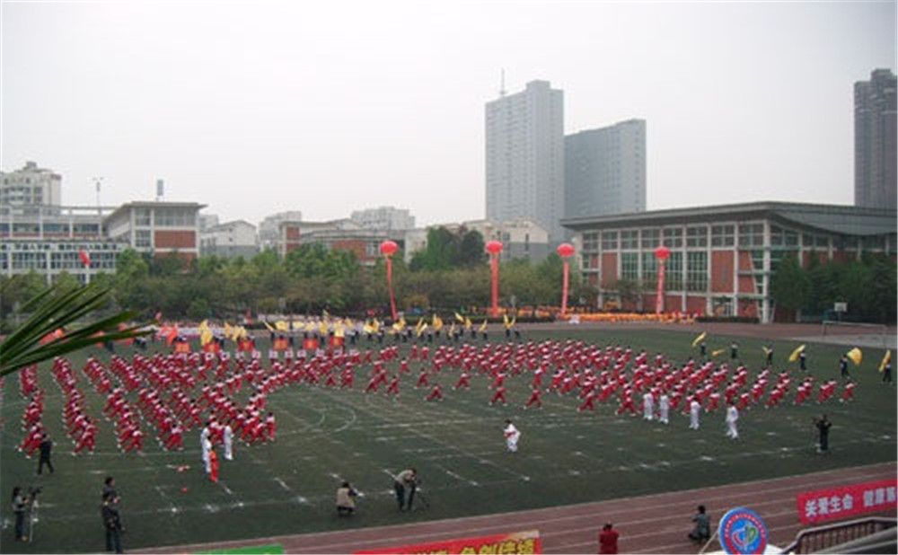 成都文武中學(xué)的高中怎么樣？