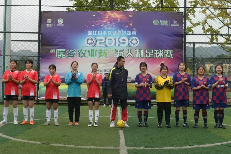 蒲江中學(xué)2020年的招生計(jì)劃是多少？