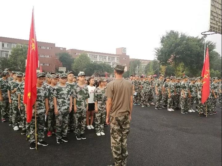 華潤(rùn)高級(jí)中學(xué)的升學(xué)率怎么樣？