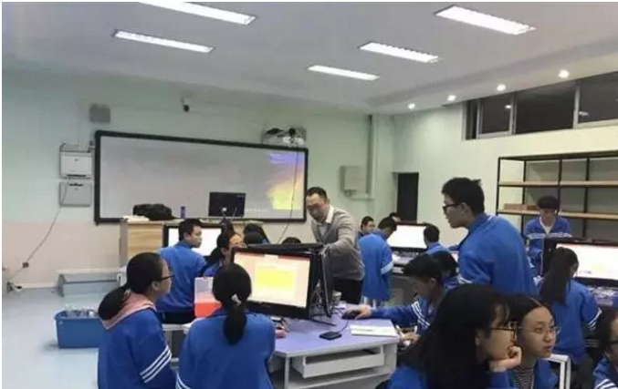 雙流中學的學費是多少？