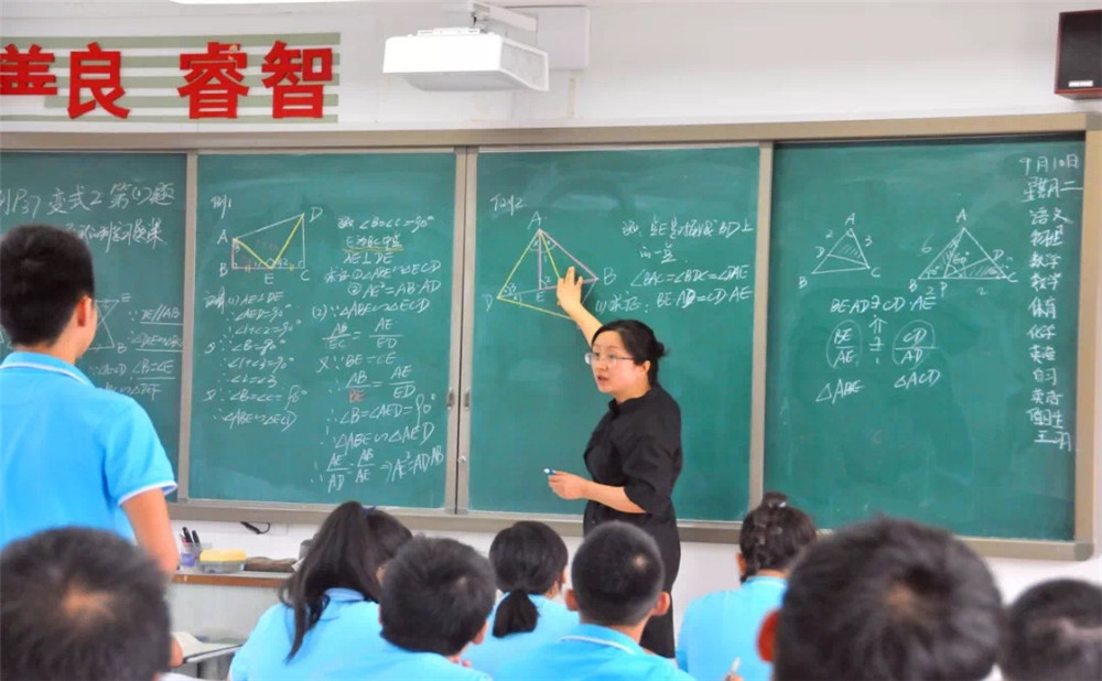 石室聯(lián)合中學(xué)蜀華分校錄取分?jǐn)?shù)是多少？
