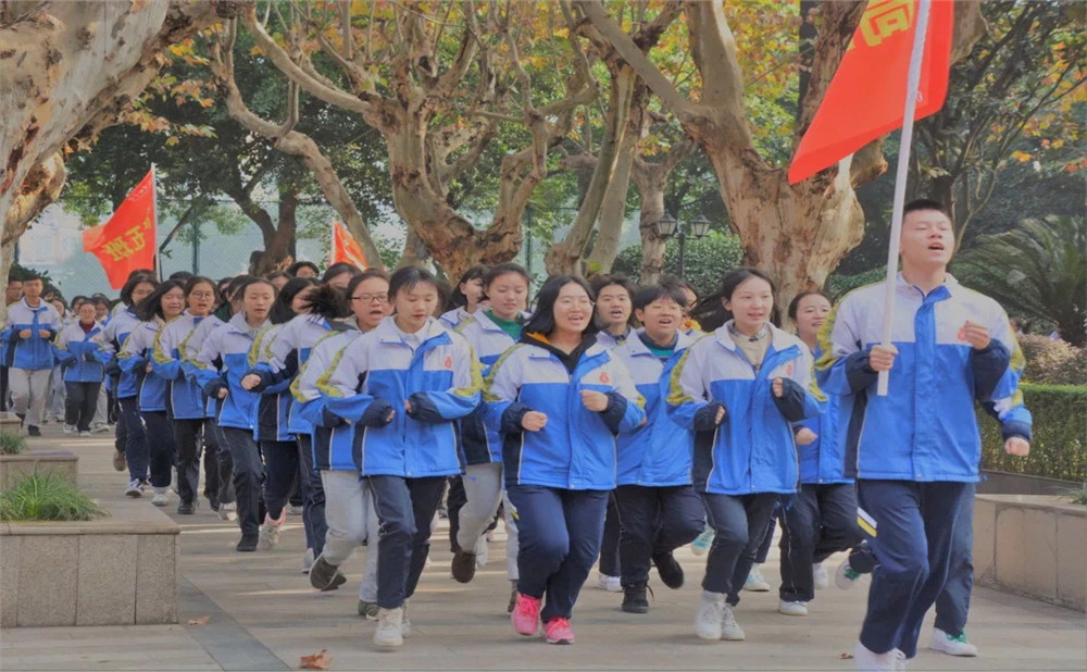 中和中學(xué)錄取分?jǐn)?shù)是多少？
