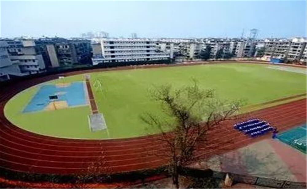 成都實外新都五龍山學(xué)校的住宿怎么樣？