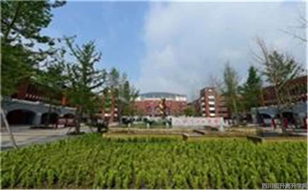 新都一中的住宿怎么樣？