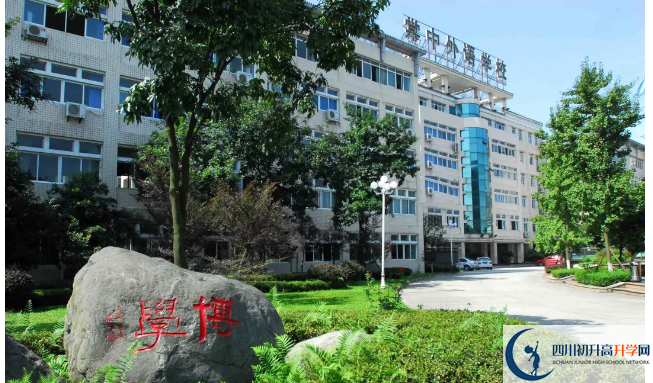 成都棠湖外國語學校是所怎么樣的學校？