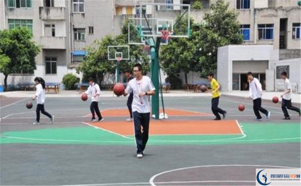 成都市太平中學(xué)的高中好不好？