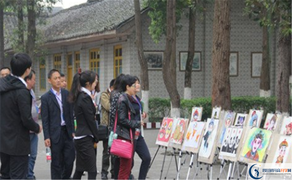 強(qiáng)項(xiàng)實(shí)驗(yàn)中學(xué)的高中住宿好不好？