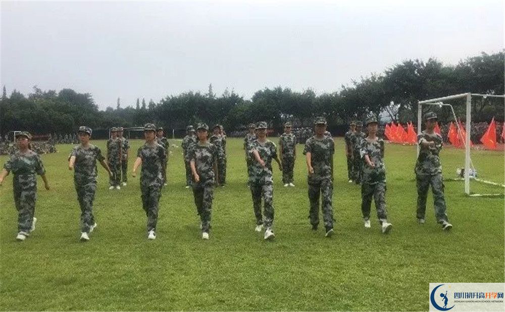華潤高級中學(xué)的老師好不好？