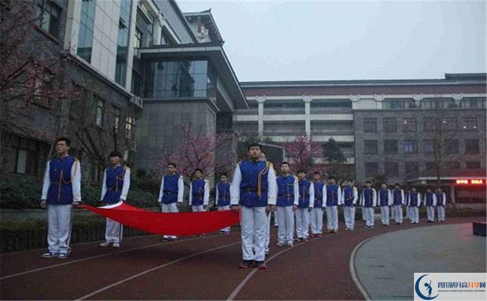 考成都市西北中學(xué)的分?jǐn)?shù)線是多少？