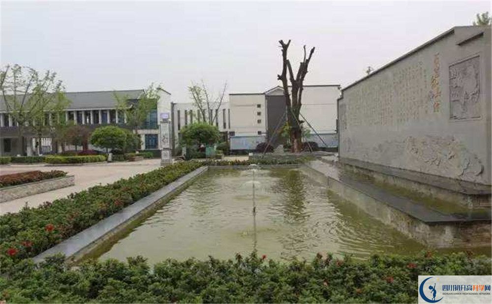 石室白馬中學的自主招生分數(shù)是多少分？