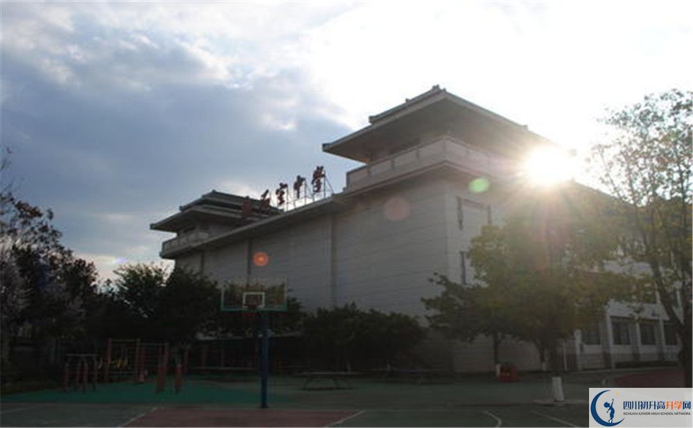 成都石室中學(xué)北湖校區(qū)2020年保送清華北大的人數(shù)有多少？