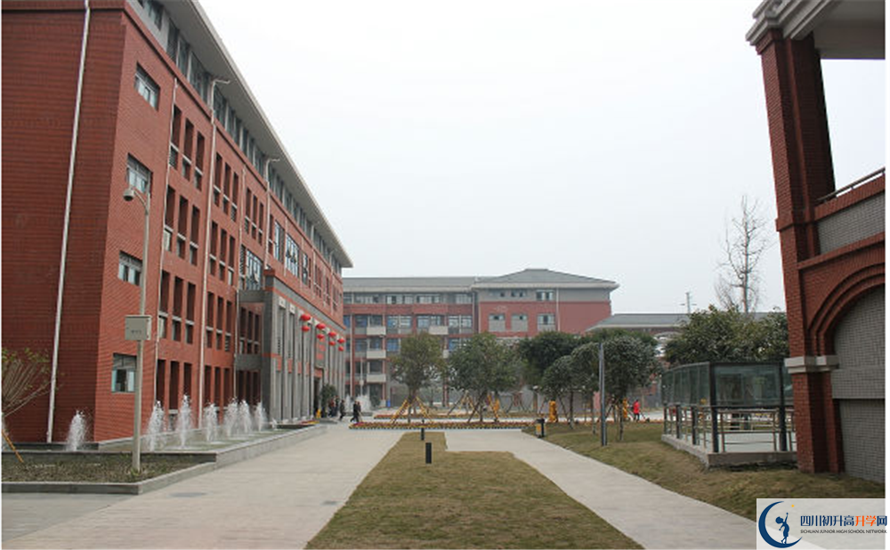 2020成都文武學(xué)校高考重點(diǎn)大學(xué)升學(xué)率是多少？