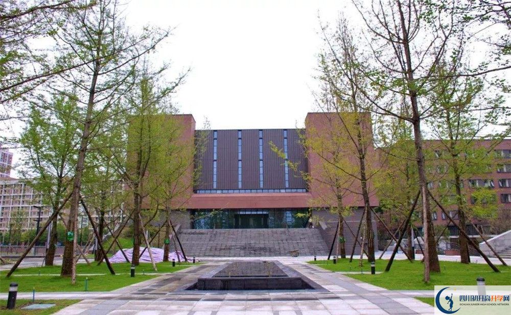 電子科技大學實驗中學是重點中學嗎？