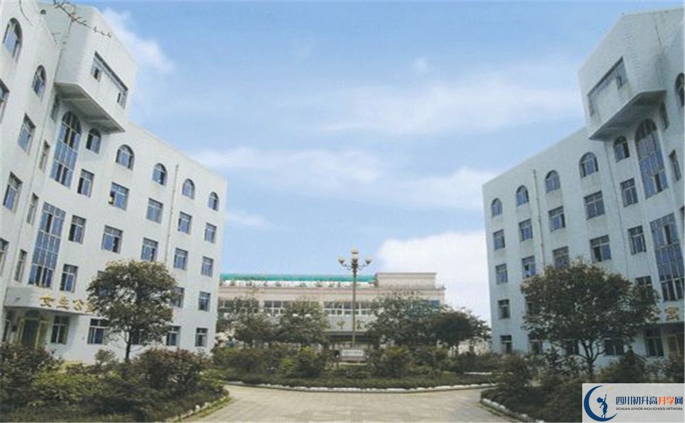 彭州中學在全國高中排名是多少？
