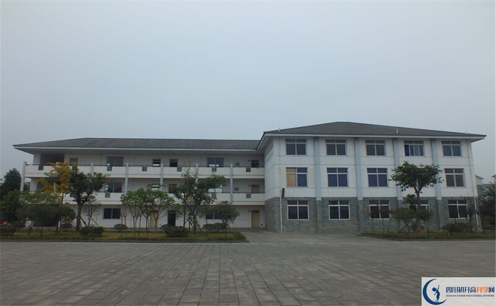 淮口中學(xué)在全國(guó)高中排名是多少？