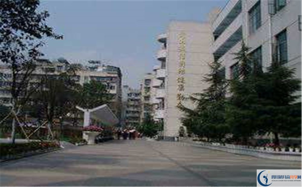 2020成都市第十七中學(xué)二診數(shù)學(xué)試題答案在哪看？