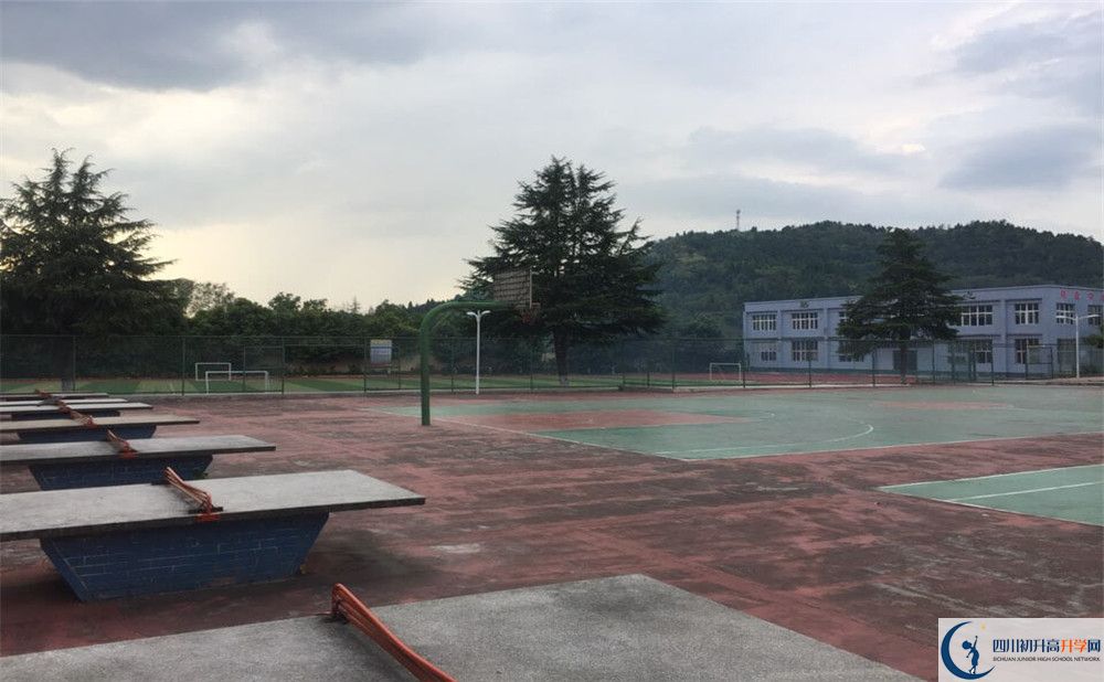 蘆溪中學今年的錄取條件是否有變化？