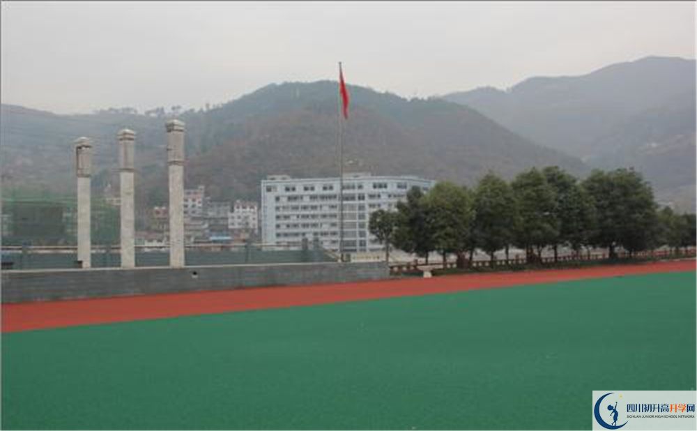 萬源市第三中學(xué)校2020暑假放假時(shí)間安排是怎么樣的？