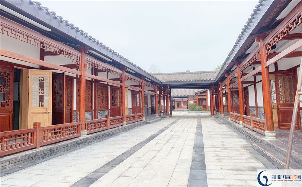 成都綿實(shí)外國(guó)語(yǔ)學(xué)校招生電話是多少？